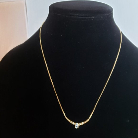 NECKLACE Gold Tone With 4 Small Clear & 1 Center Sky Blue Rhinestones 19” - Picture 5 of 16